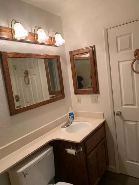 2429 Woodvale Dr, Modesto, CA 95355 photo 4