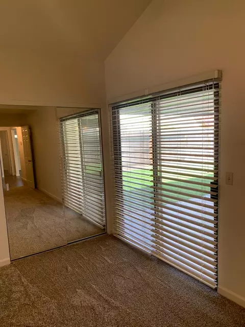 2429 Woodvale Dr, Modesto, CA 95355 photo 8