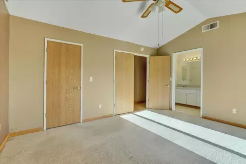 Bedroom - 111 Stanford Ct, Grass Valley, CA 95945 photo 5 of 15
