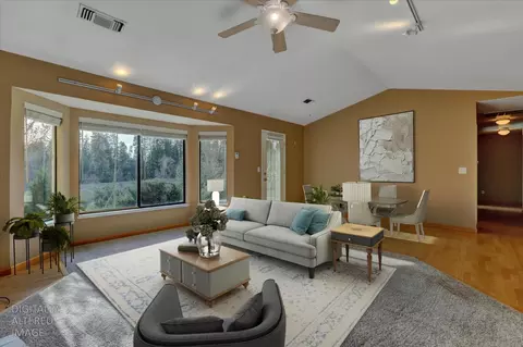 Living - 111 Stanford Ct, Grass Valley, CA 95945 photo 4 of 10