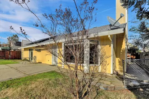 Exterior - 111 Stanford Ct, Grass Valley, CA 95945 photo 21 of 31