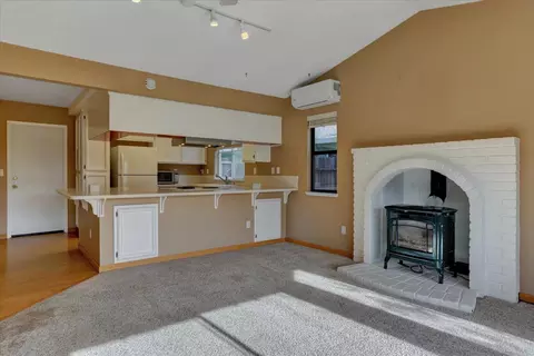 Living - 111 Stanford Ct, Grass Valley, CA 95945 photo 8 of 10