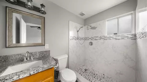 Bath - 1500 Thorsen, Modesto, CA 95355 photo 2 of 2