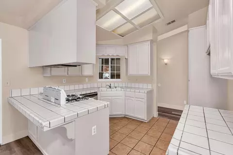 2408 Beatrice Ln, Modesto, CA 95355 photo 7