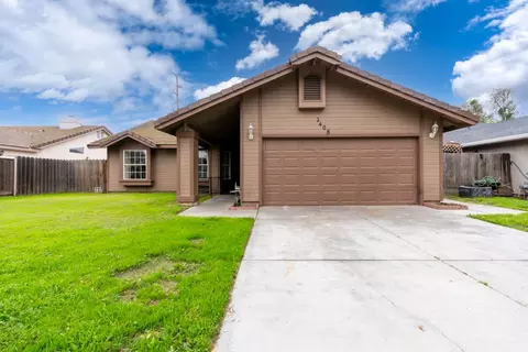 2408 Beatrice Ln, Modesto, CA 95355 photo 1