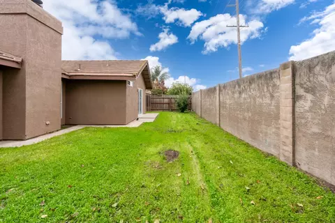 2408 Beatrice Ln, Modesto, CA 95355 photo 32