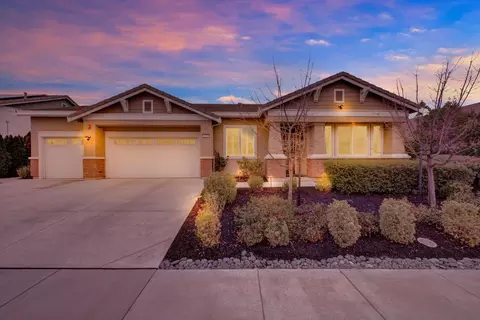 Exterior - 953 Kennedy Dr, Winters, CA 95694 photo 3 of 17