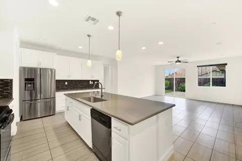 Kitchen - 953 Kennedy Dr, Winters, CA 95694 photo 8 of 8