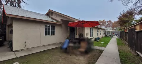 117 Maple St, Modesto, CA 95351 photo 2