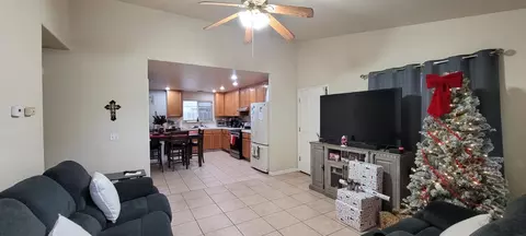 117 Maple St, Modesto, CA 95351 photo 6