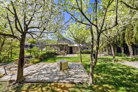 10820 Water St, Amador City, CA 95601