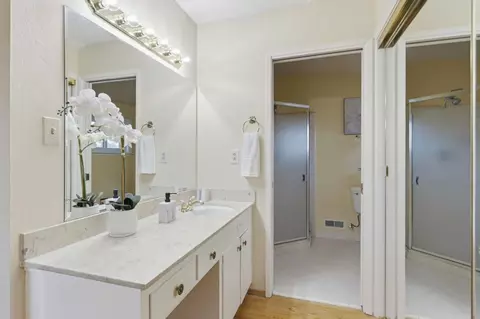 Bath - 11112 Wilkinson, Cupertino, CA 95014 photo 4 of 6