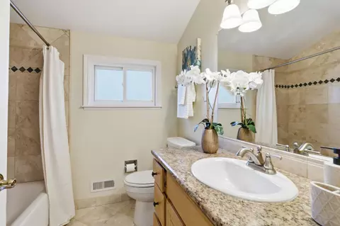 Bath - 11112 Wilkinson, Cupertino, CA 95014 photo 2 of 6
