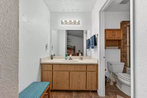 Bath - 7623 Roberta Ln, Antelope, CA 95843 photo 1 of 4