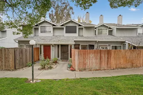 Exterior - 7623 Roberta Ln, Antelope, CA 95843 photo 2 of 8