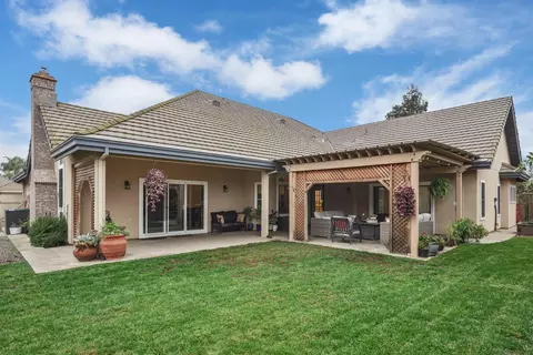 Exterior - 1130 Vienna Dr, Lodi, CA 95242 photo 8 of 14