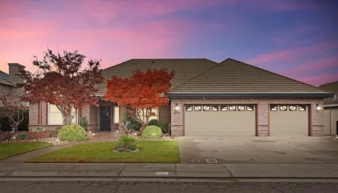 Exterior - 1130 Vienna Dr, Lodi, CA 95242 photo 2 of 14