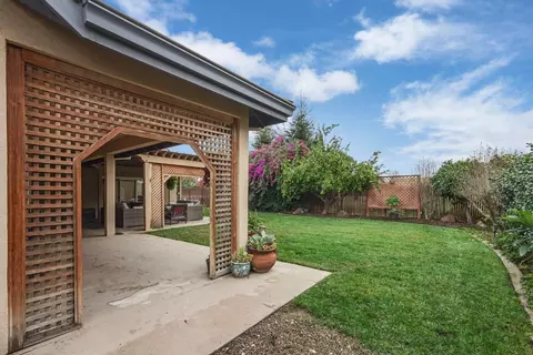 Exterior - 1130 Vienna Dr, Lodi, CA 95242 photo 7 of 14