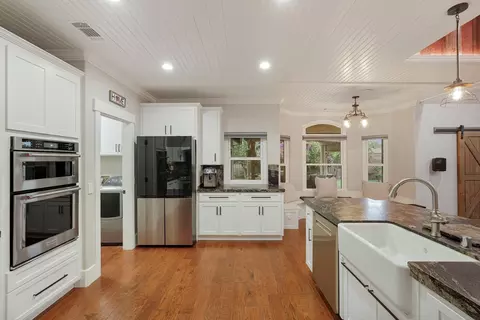 Kitchen - 1130 Vienna Dr, Lodi, CA 95242 photo 5 of 5