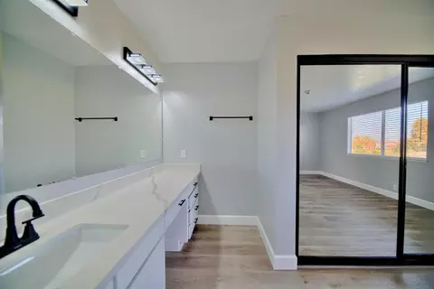 Bath - 5859 Central Ave, Newark, CA 94560 photo 14 of 15