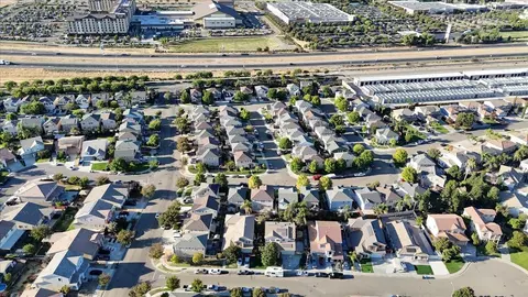 View/Area - 2608 Greenleaf St, Manteca, CA 95337 photo 3 of 13