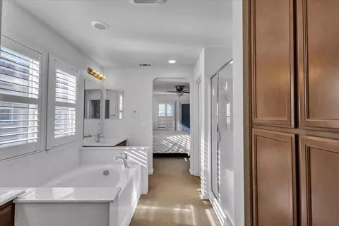Entry Way - 2608 Greenleaf St, Manteca, CA 95337 photo 13 of 16