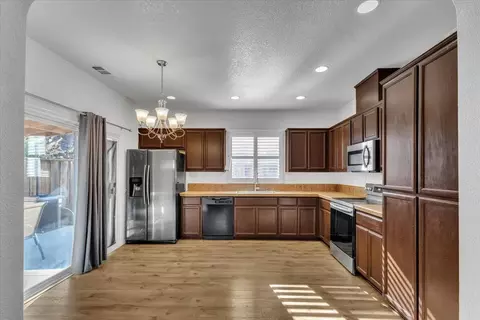 Kitchen - 2608 Greenleaf St, Manteca, CA 95337 photo 7 of 7
