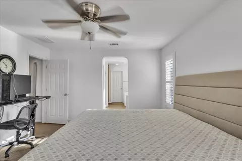 Bedroom - 2608 Greenleaf St, Manteca, CA 95337 photo 2 of 5