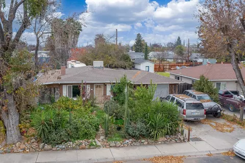 2309 Haddon Ave, Modesto, CA 95354 photo 2