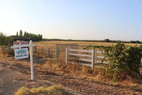 26304 E Mahon Ave, Escalon, CA 95366 photo 19