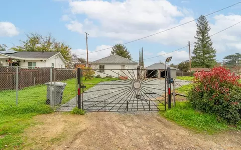 3469 Reyman Ln, Loomis, CA 95650 photo 1