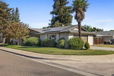 2500 Hampton Way, Turlock, CA 95382 photo 4