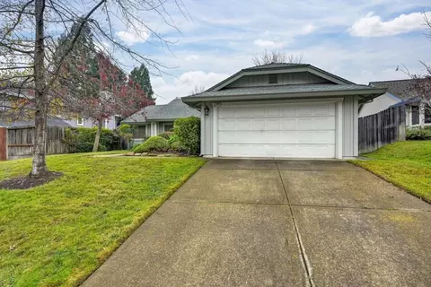 Exterior - 106 Rhoades Way, Folsom, CA 95630 photo 19 of 27