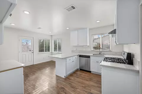 6204 Templeton Dr, Carmichael, CA 95608 photo 11
