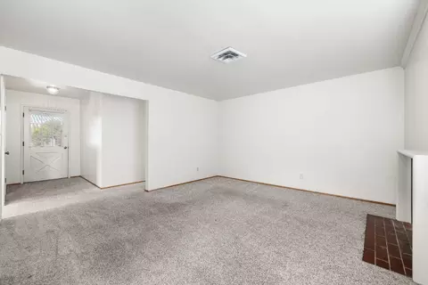 6204 Templeton Dr, Carmichael, CA 95608 photo 7