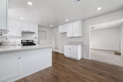6204 Templeton Dr, Carmichael, CA 95608 photo 12