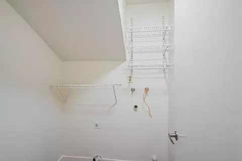Other - 817 E Orangeburg Ave #8, Modesto, CA 95350 photo 6 of 7