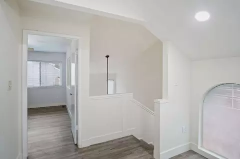 Entry Way - 817 E Orangeburg Ave #8, Modesto, CA 95350 photo 3 of 4