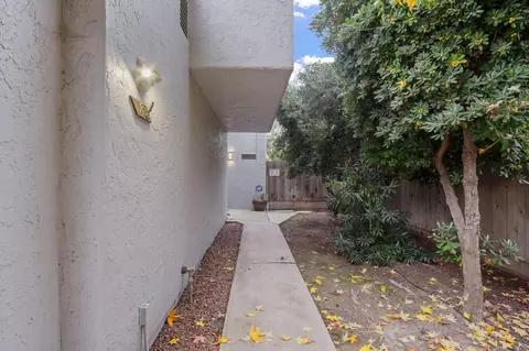 Exterior - 817 E Orangeburg Ave #8, Modesto, CA 95350 photo 3 of 7