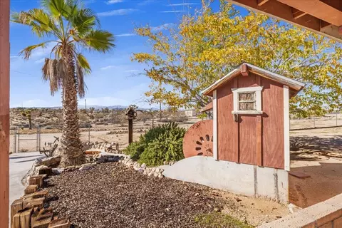 Exterior - 59460 Cielito Dr, Yucca Valley, CA 92284 photo 3 of 27