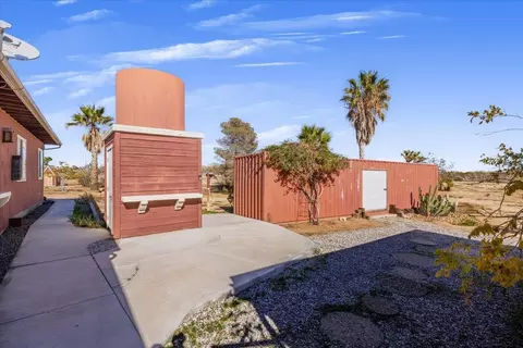 Exterior - 59460 Cielito Dr, Yucca Valley, CA 92284 photo 14 of 27