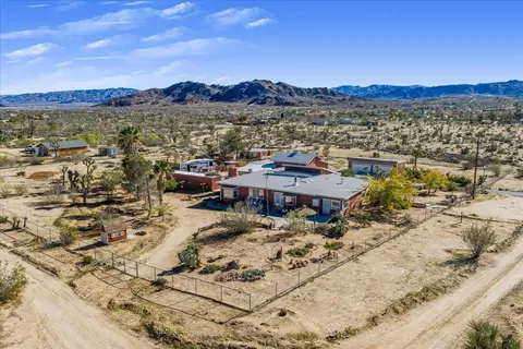 View/Area - 59460 Cielito Dr, Yucca Valley, CA 92284 photo 4 of 5