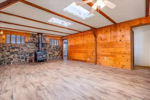 Living - 59460 Cielito Dr, Yucca Valley, CA 92284 photo 6 of 12