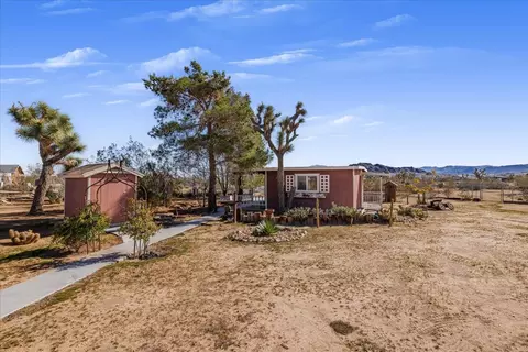 Exterior - 59460 Cielito Dr, Yucca Valley, CA 92284 photo 22 of 27