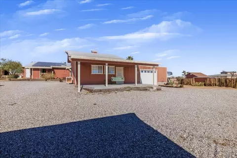 Exterior - 59460 Cielito Dr, Yucca Valley, CA 92284 photo 11 of 27