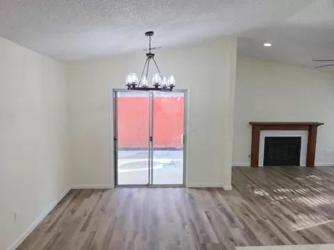 833 Pennington Pl, Modesto, CA 95356 photo 6