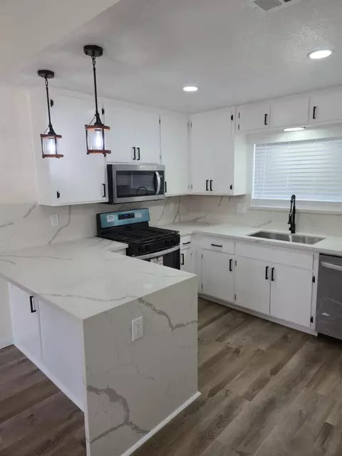 833 Pennington Pl, Modesto, CA 95356 photo 9