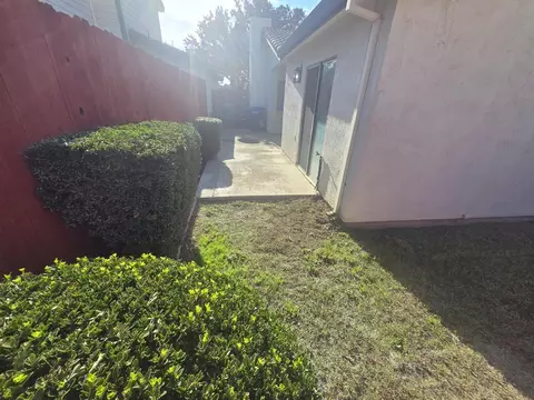 833 Pennington Pl, Modesto, CA 95356 photo 27