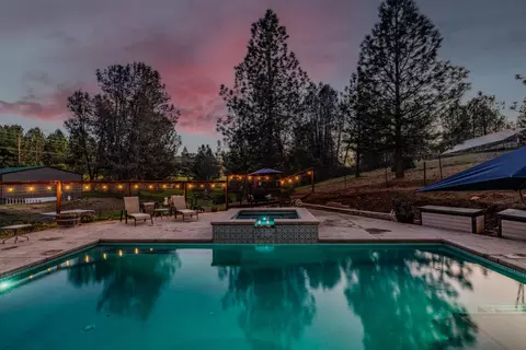 Exterior - 10376 Tabeaud Rd, Pine Grove, CA 95665 photo 12 of 25