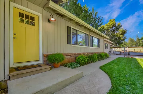 Exterior - 10376 Tabeaud Rd, Pine Grove, CA 95665 photo 6 of 25